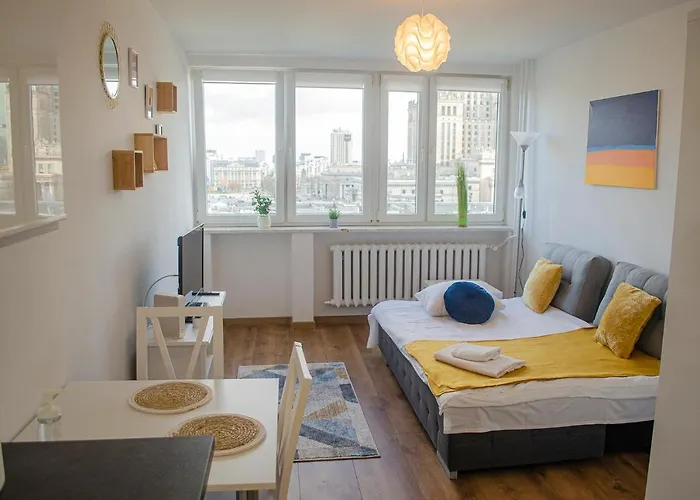 Sweet Life Apartment Next To Metro Station