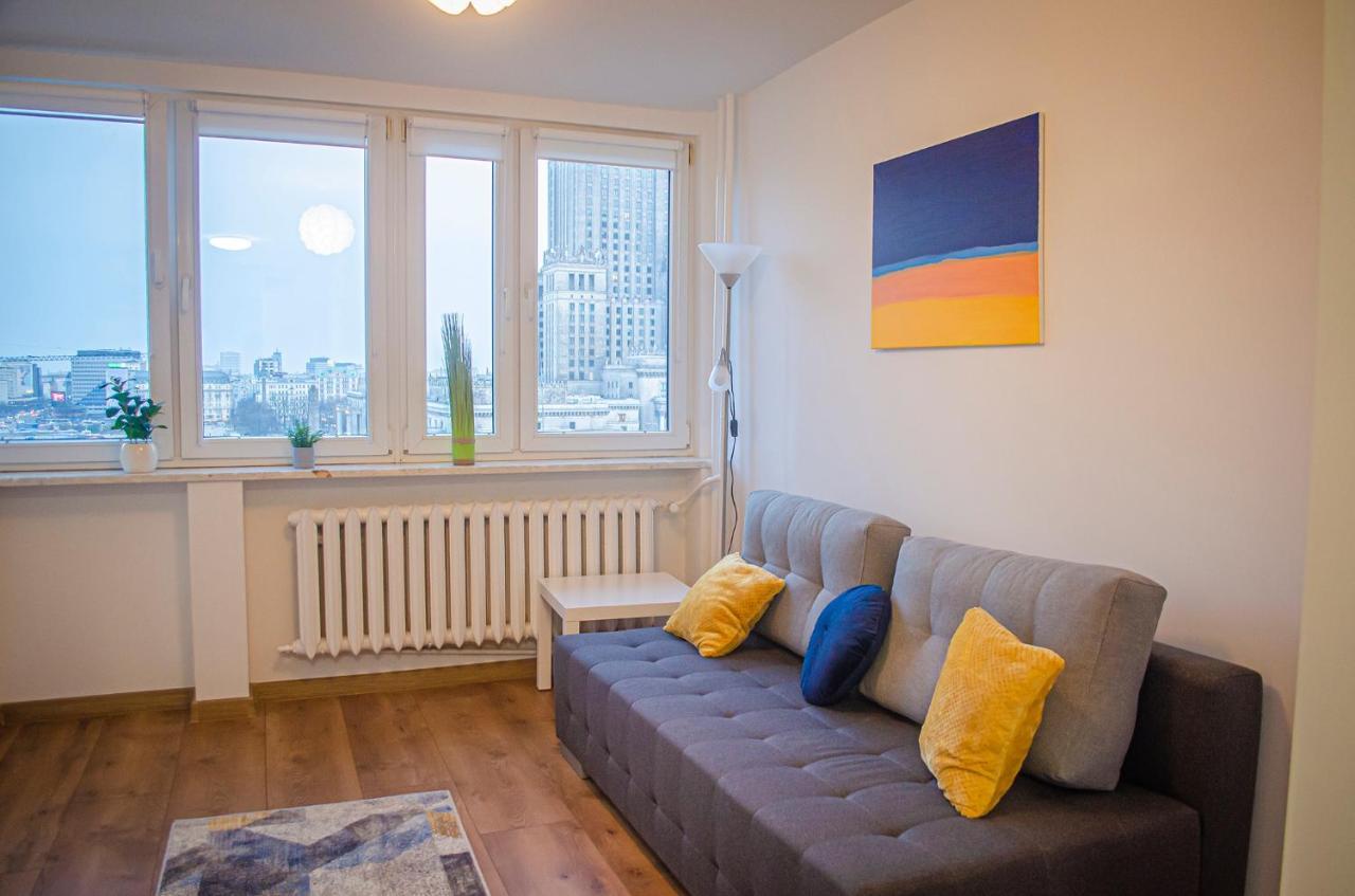 Sweet Life Next To Metro Station * Warszawa